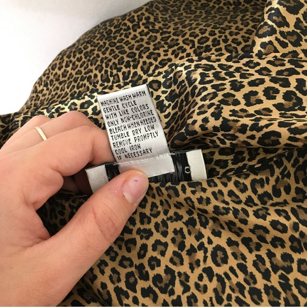 Morgan Taylor Womens Leopard Print Silky Pajama Shirt Pants Sleepwear Set 2X - Picture 10 of 14